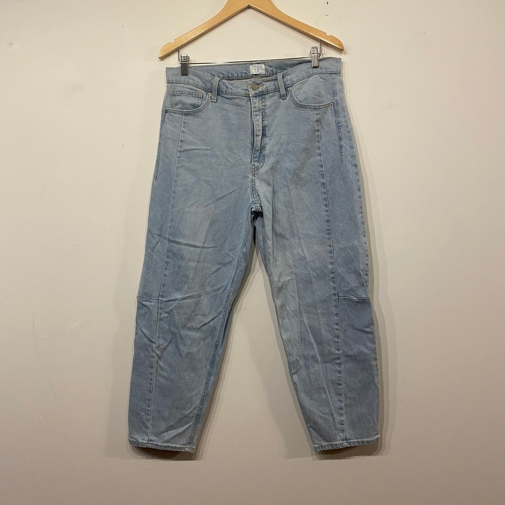 Time and Tru Womens Light Wash Seamed Front High Rise Barrel Leg Jeans Blue 14